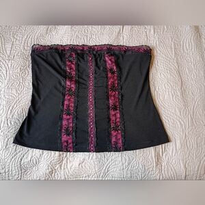 VTG 90s Y2K Gothic Sexy strapless Camisole Laced wicked  Witchy Grunge with embr